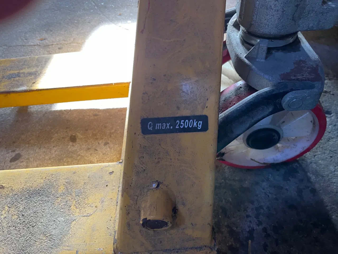 Billede 1 - Palleløfter Næsten som ny