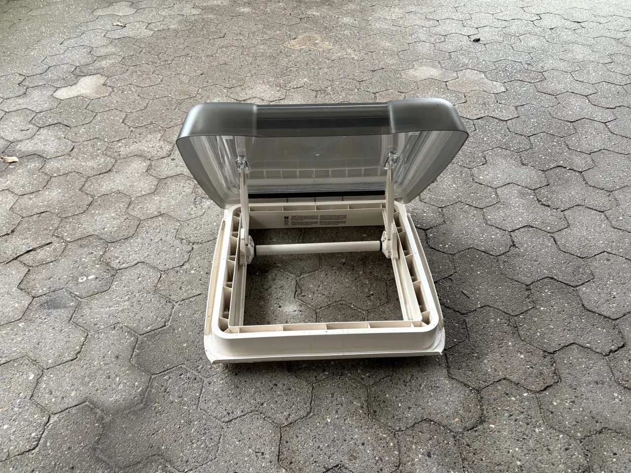 Billede 1 - Tagluge "MPK Visionstar" (40x40cm)