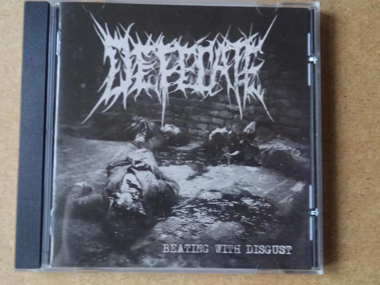 Billede 1 - Defecate ** Beating With Disgust                  