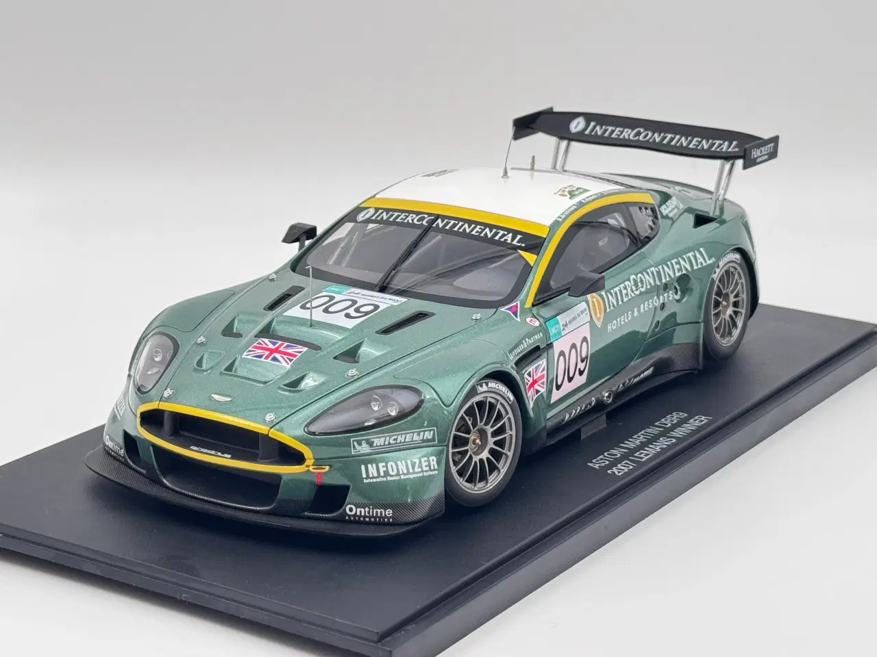 Billede 2 - AUTOart Aston Martin DBR9 LM 6,0 V12 #009 - 1:18 