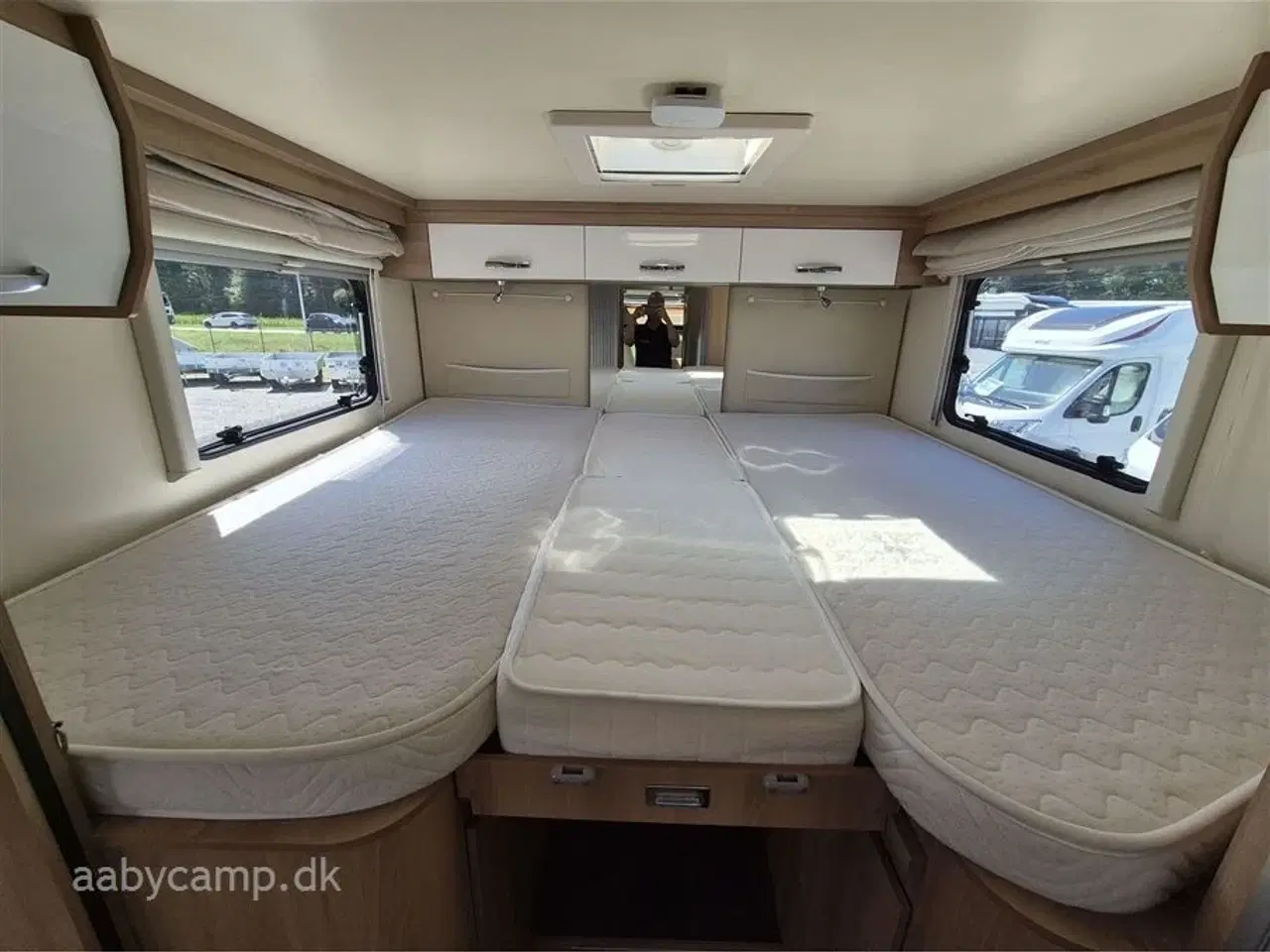 Billede 19 - 2017 - Rollerteam Kronos 284TL   Solcelle. batteri. markise. cykelstativ. Duo-control. Fuld service inkl. tandrem.