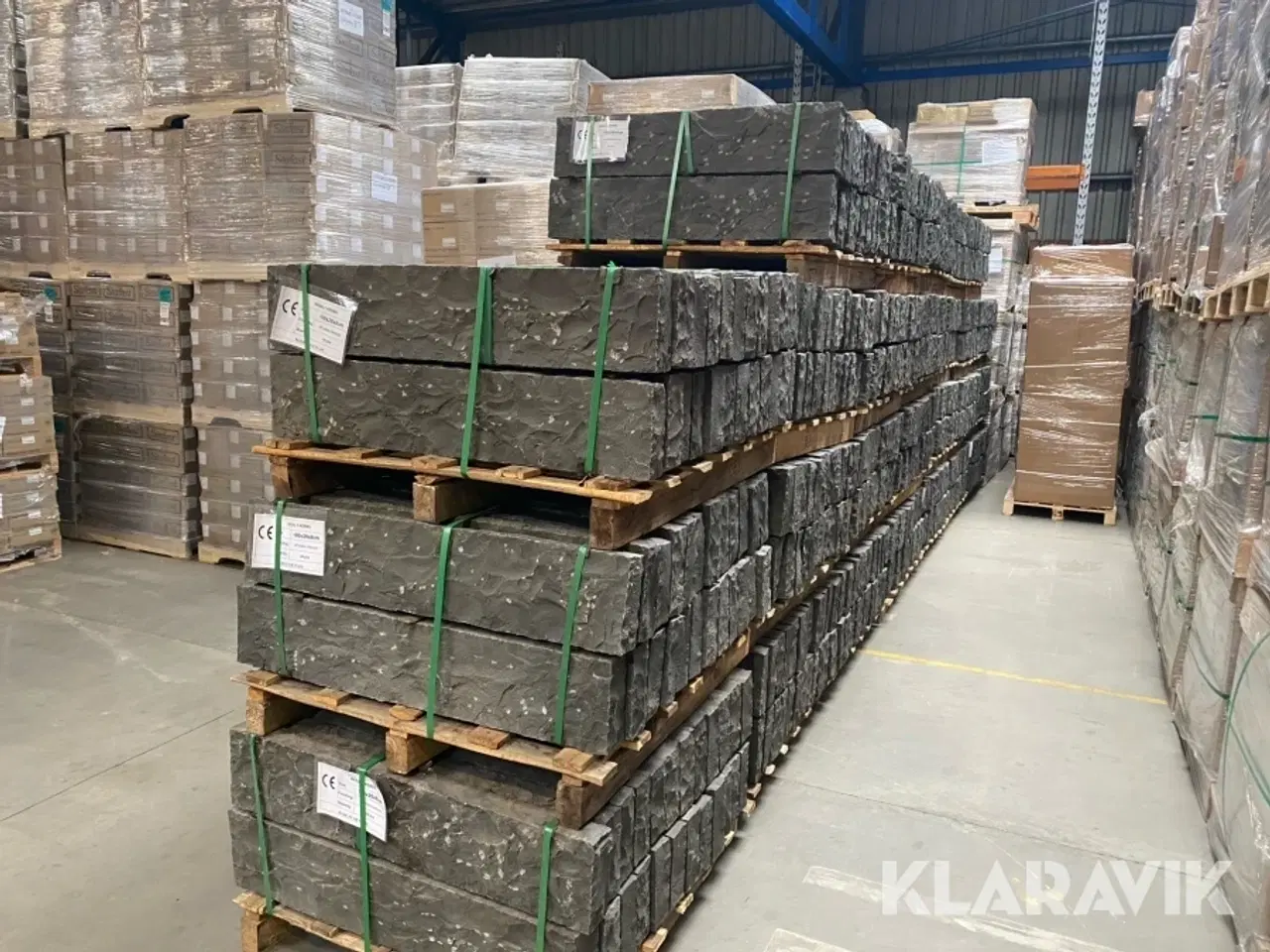 Billede 2 - Kantsten 5 paller - sort basalt