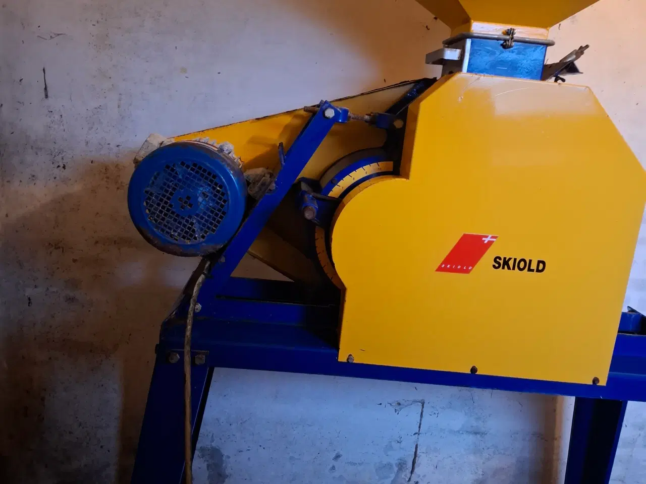 Billede 3 - Skiold kornvalse med afbryder