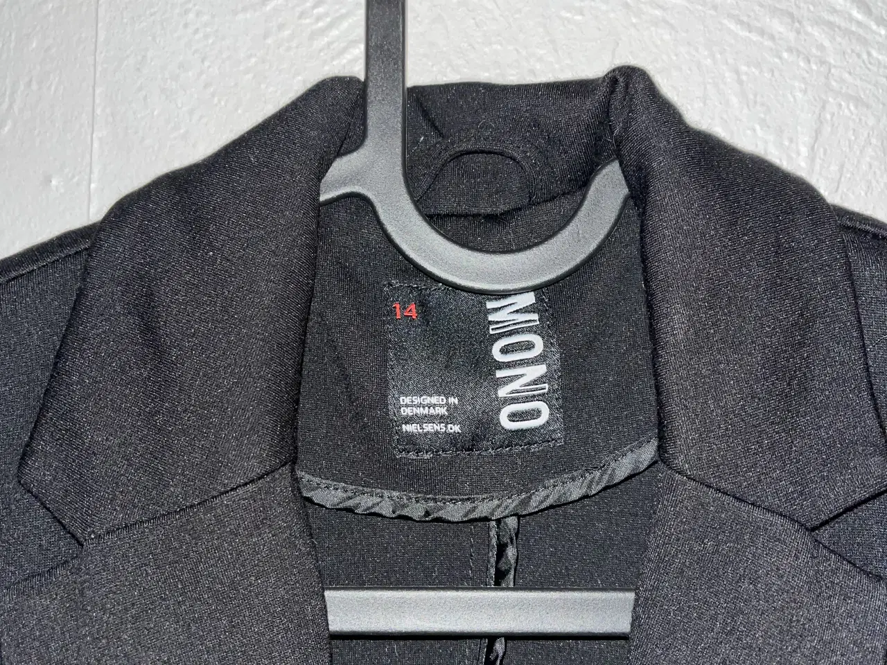 Billede 3 - MONO blazer til pige str. 14 år