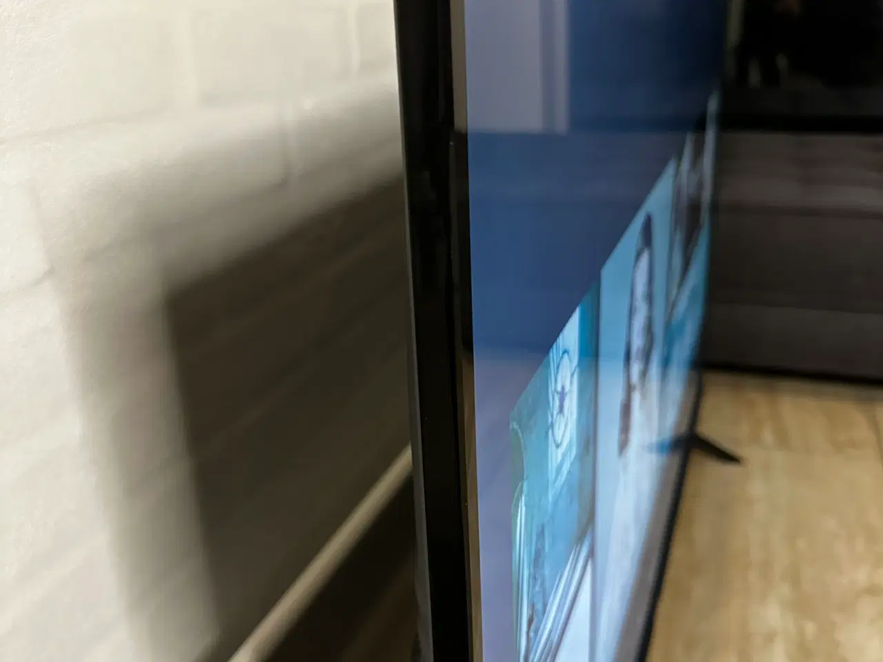 Billede 4 - SmartTV TCL 4K UHD 50”(Perfekt stand)