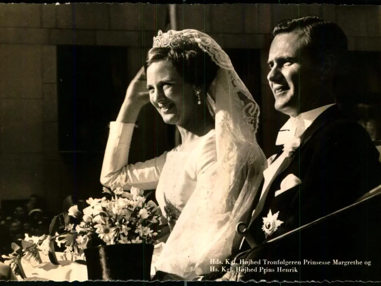 Billede 1 - Tronfølgeren Prinsesse Margrethe og Prins Henrik  - Stender 2310/41 - Ubrugt