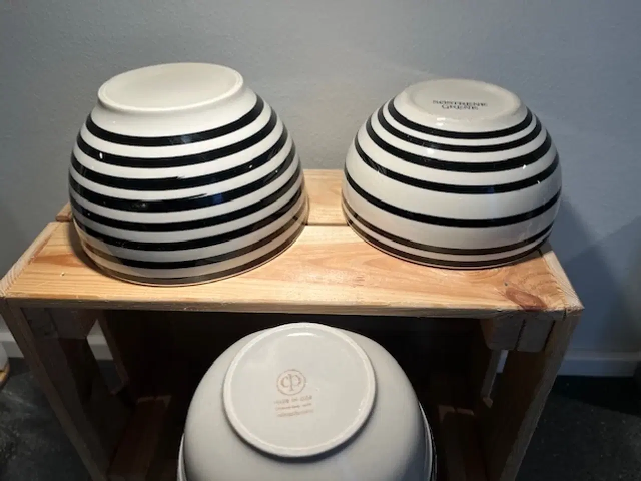 Billede 3 - Flot sæt af 3 keramik- og porcelænsskåle