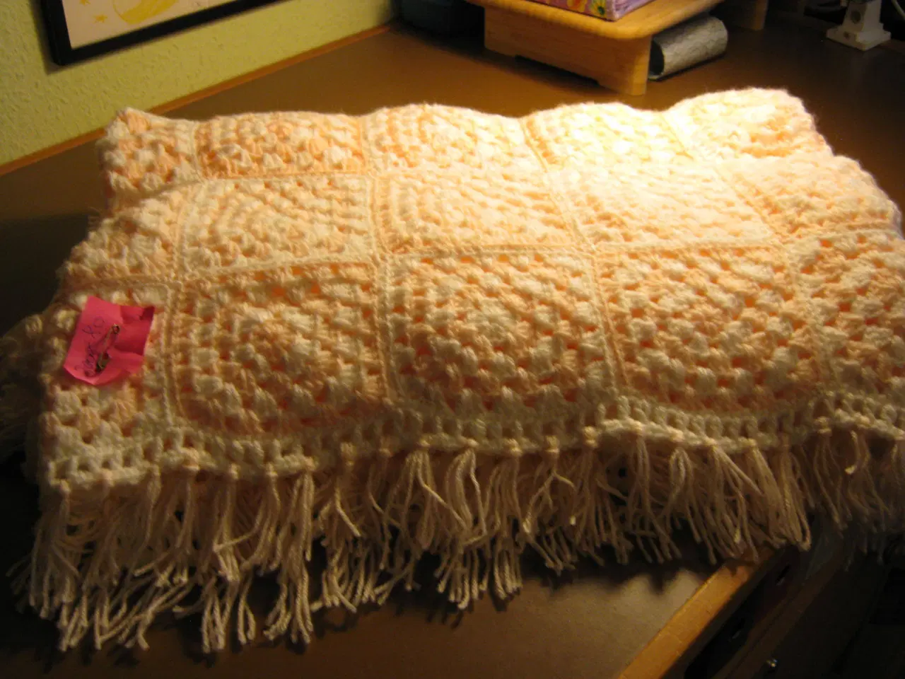 Billede 2 - Tæpper i Oldemors firkanter NYT