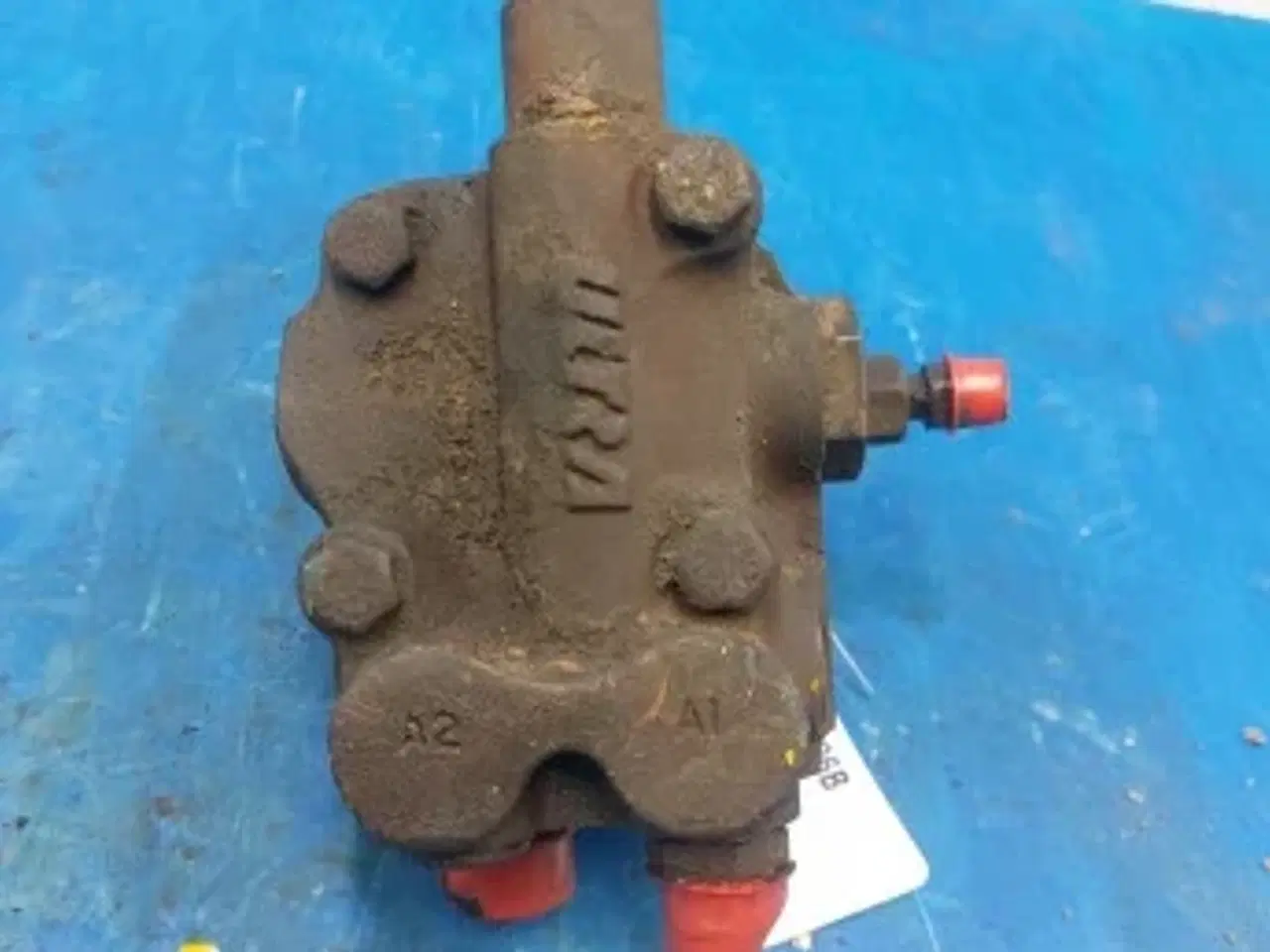 Billede 3 - Hydrema 906B Ladeventil 513805