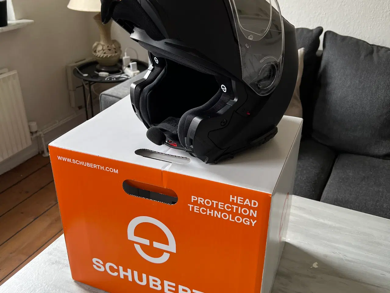 Billede 1 - Styrthjelm Schuberth C5 + SC2 intercom