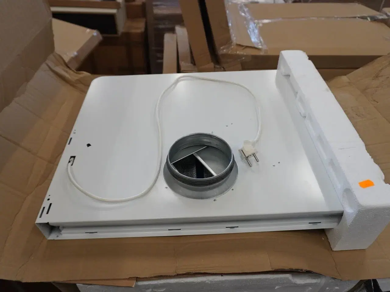 Billede 1 - Emhætte RØROSHETTA Edge-12 Hvit