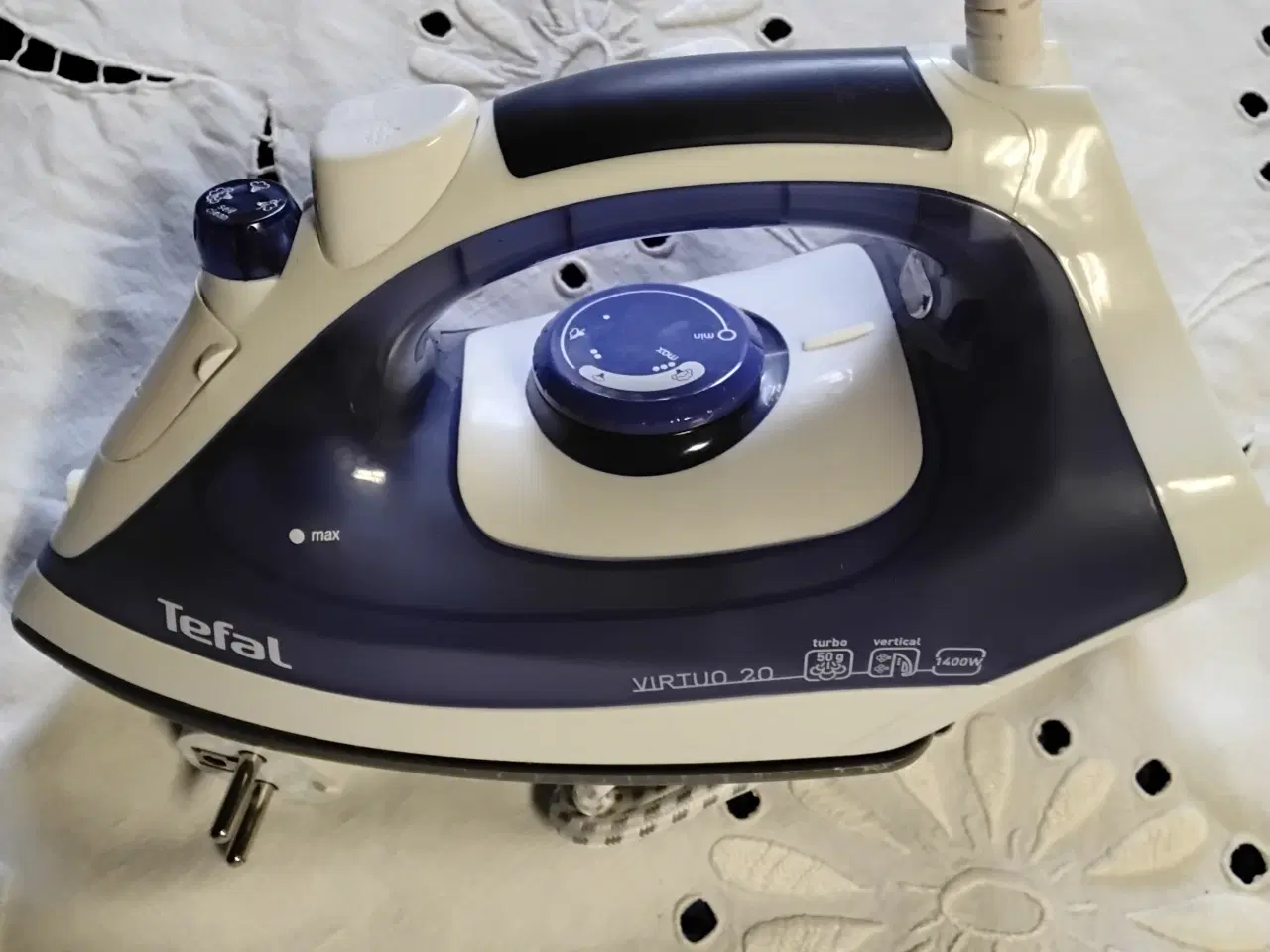 Billede 2 - Tefal dampstrygejern Virtuo 20 FV1320