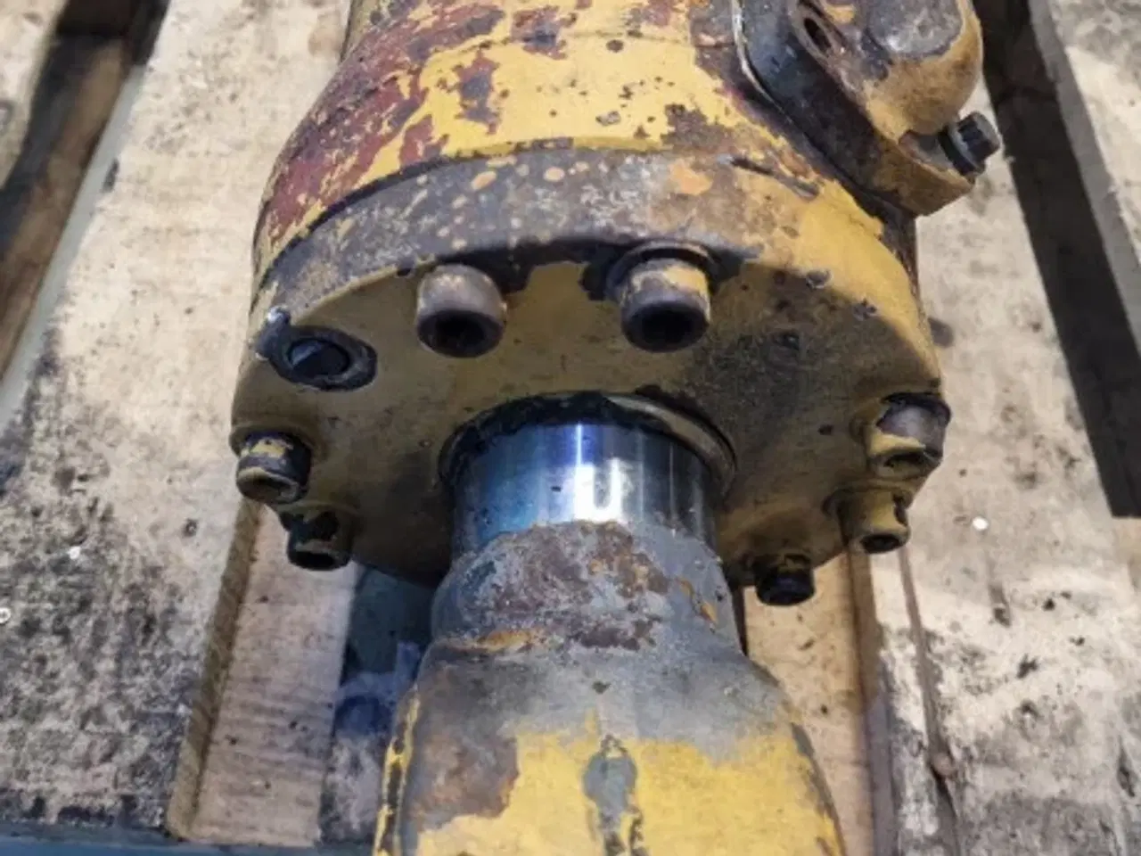 Billede 17 - Volvo L120 Cylinder VOE11088048