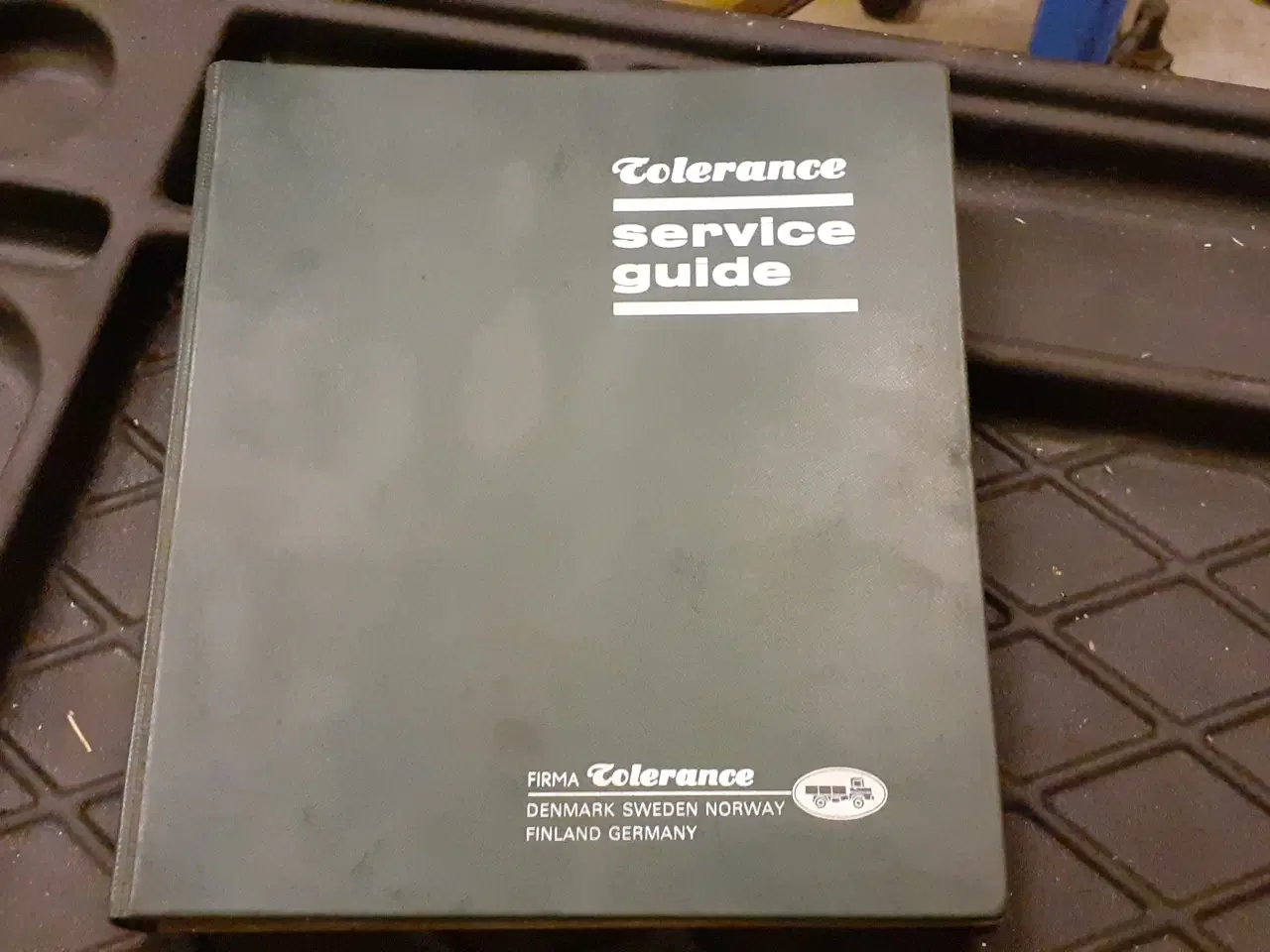 Billede 1 - 1967-68 Tolerance data guide, lastbiler+traktorer