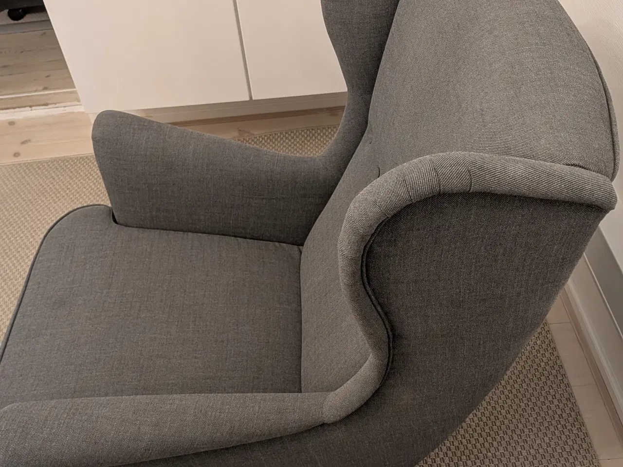 Billede 3 - Klassisk STRANDMON øreklapstol – Nordvalla mørkegr