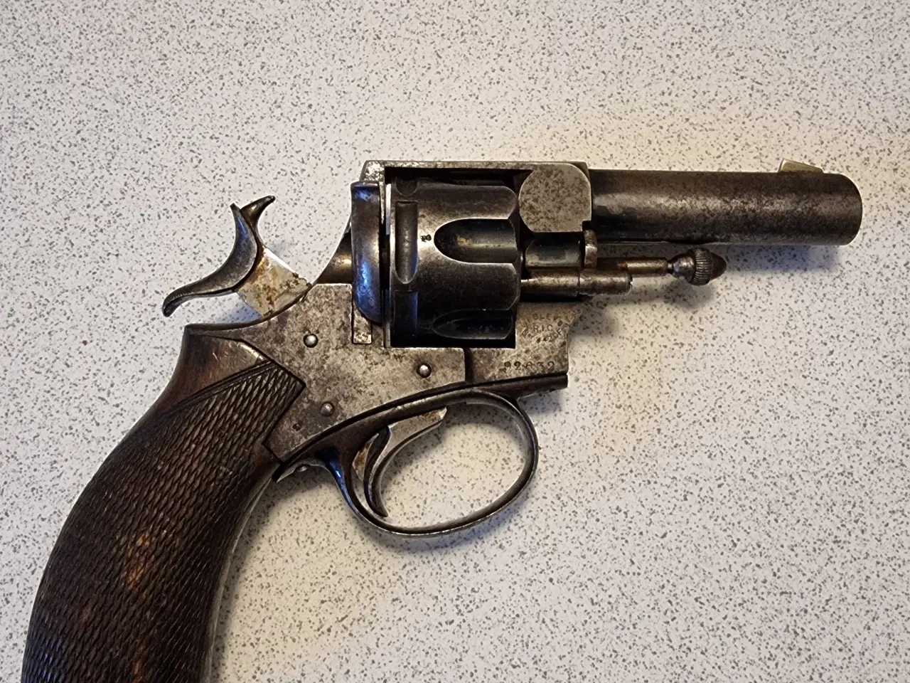 Billede 4 - Webley revolver kal 44.