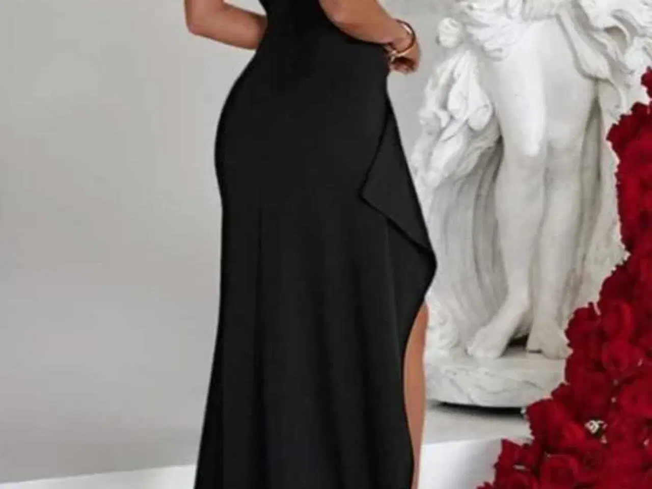Billede 2 - Sort maxikjole 