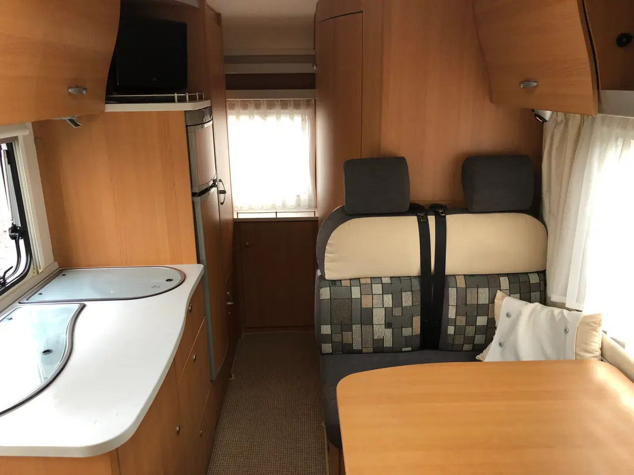 Billede 14 - autocamper Knaus al-ko undervogn