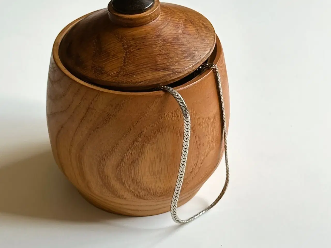 Billede 1 - Lågkrukke, træ