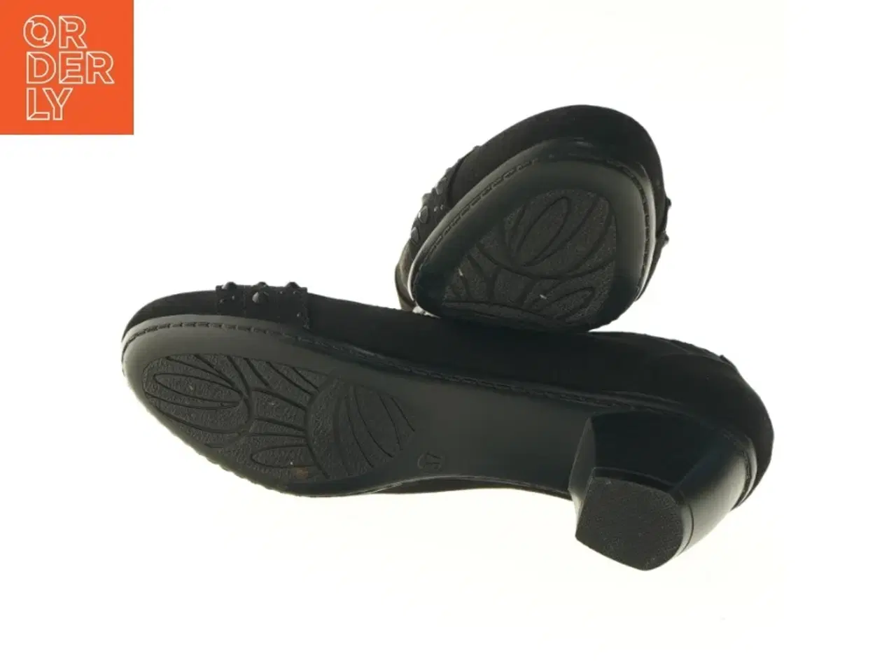 Billede 2 - Sorte damesko med hæl og pynt fra Sprox (str. 37 )