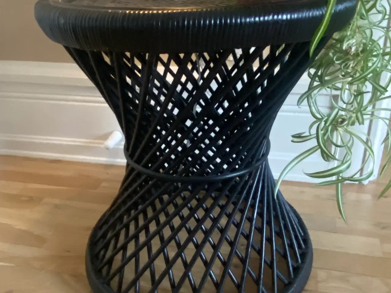 Billede 2 - Sidebord i pileflet