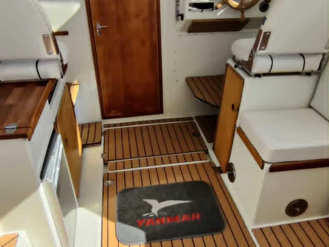 Billede 10 - Saga 27 med nyere Yanmar motor, mast, rig og sejl