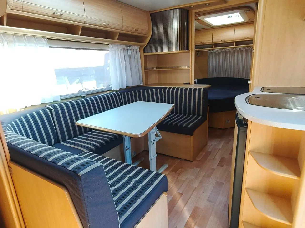 Billede 3 - Dethleffs campingvogn 560fmk