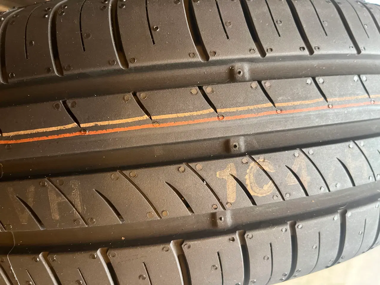 Billede 2 - Nye 185-65-15 sommerdæk. Kumho.