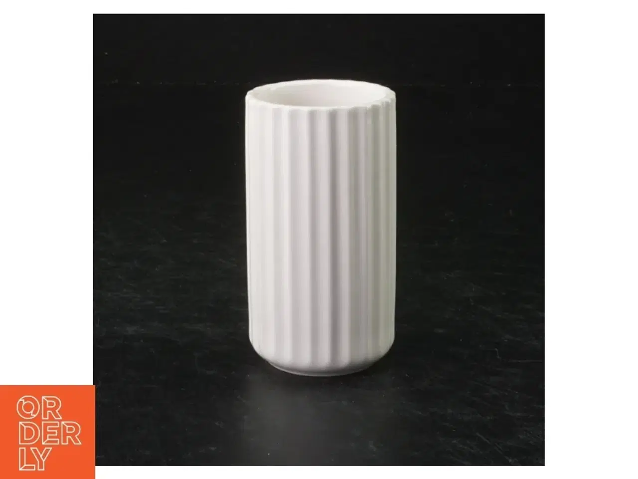 Billede 1 - Lyngby Porcelæn vase fra Lyngby (str. 9 cm)