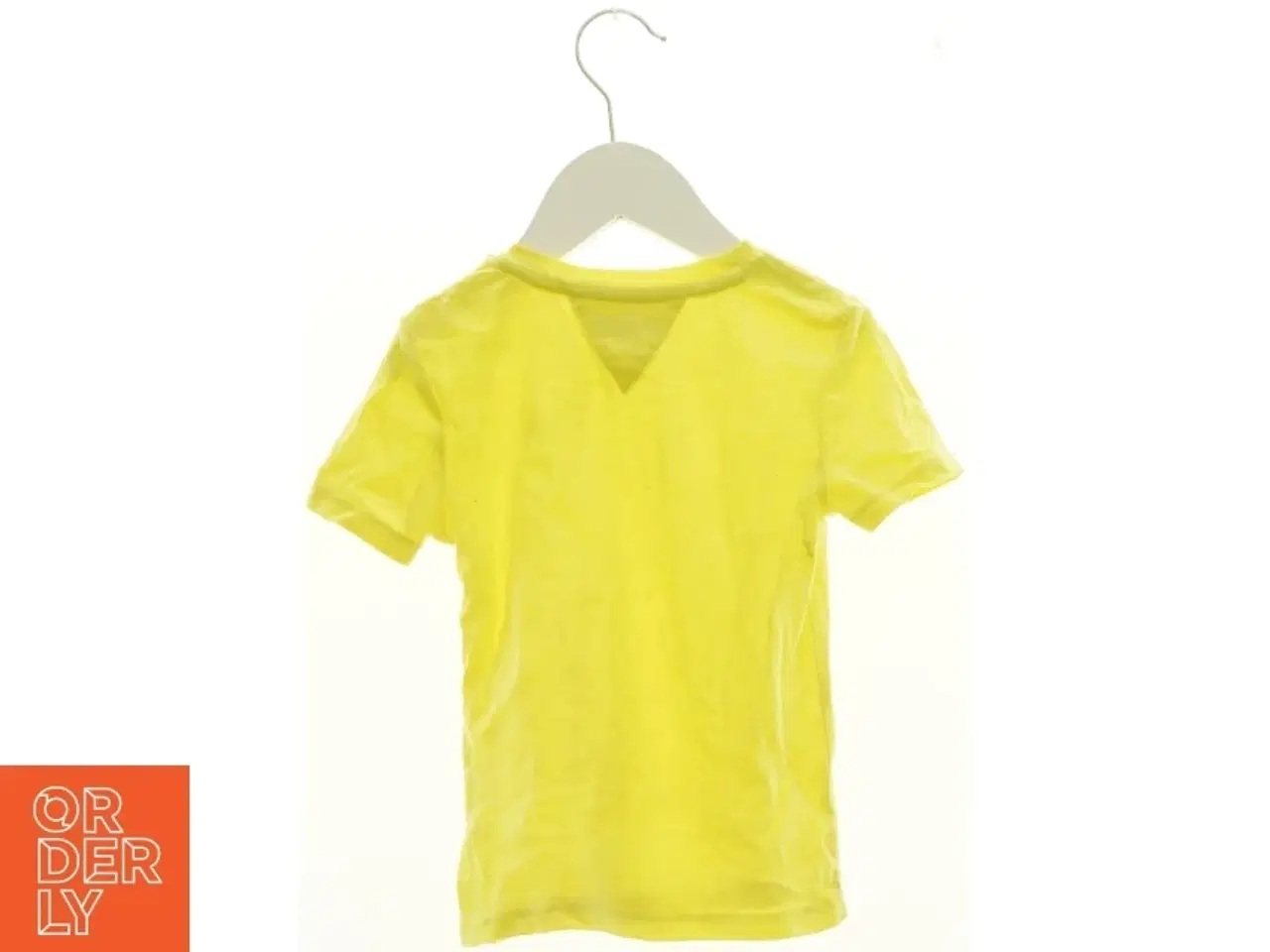 Billede 2 - T-Shirt fra Tommy Hilfiger (str. 92 cm)