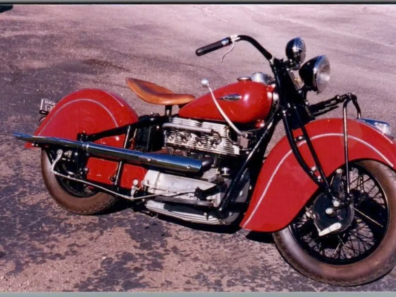 Billede 1 - Motorcykel - Foto 15 x 10 cm.