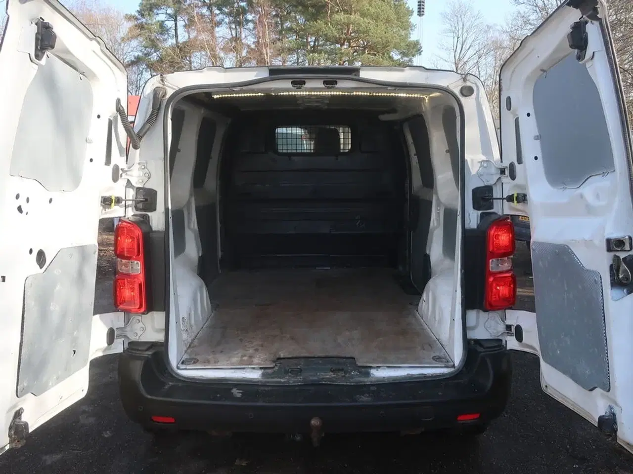 Billede 17 - Varebil CITROEN JUMPY 2.0 BLUEHDI 120 HK