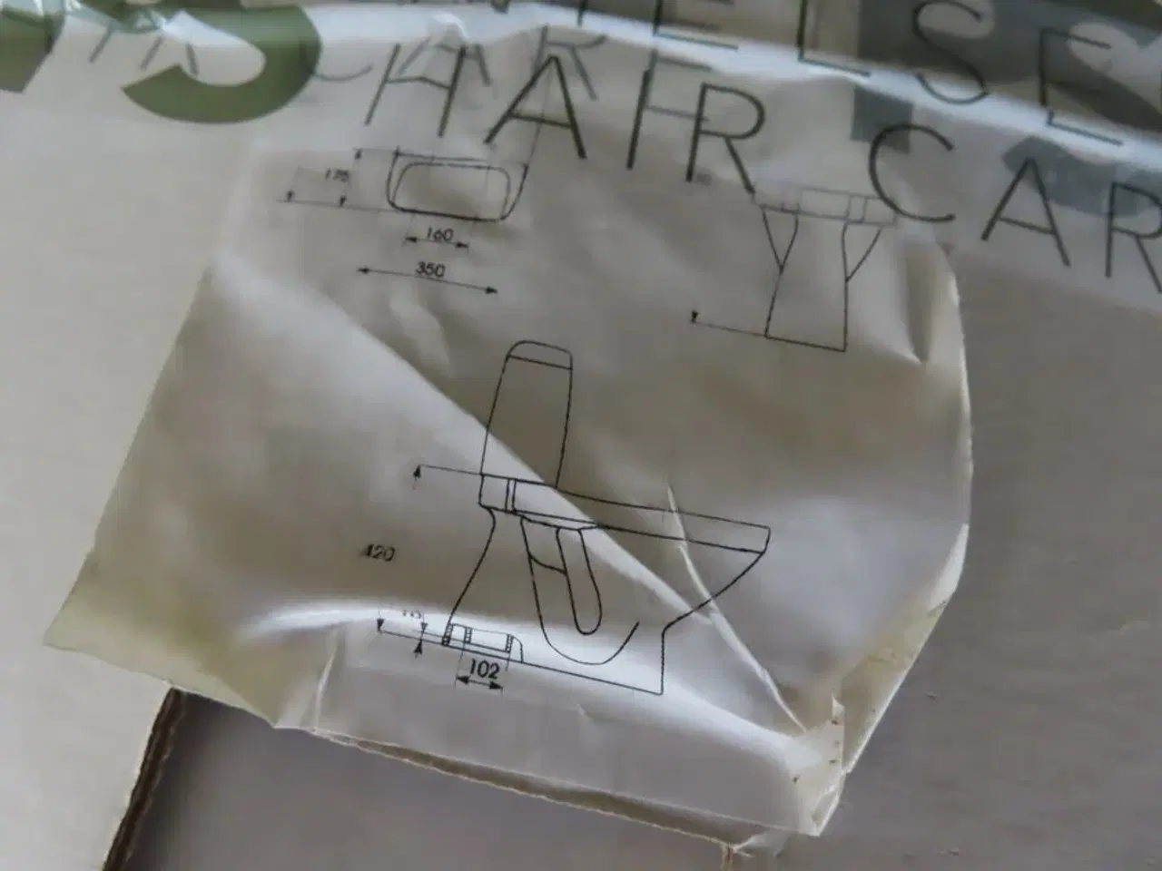 Billede 4 - Palle med Toilet, kaffemaskine og frisørprodukter