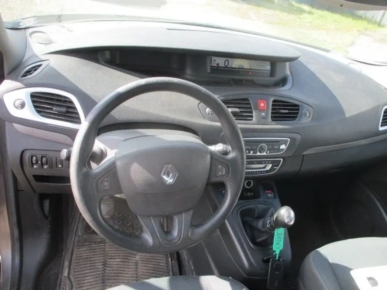 Billede 8 - Renault Scenic III 1,9 dCi 130 Dynamique