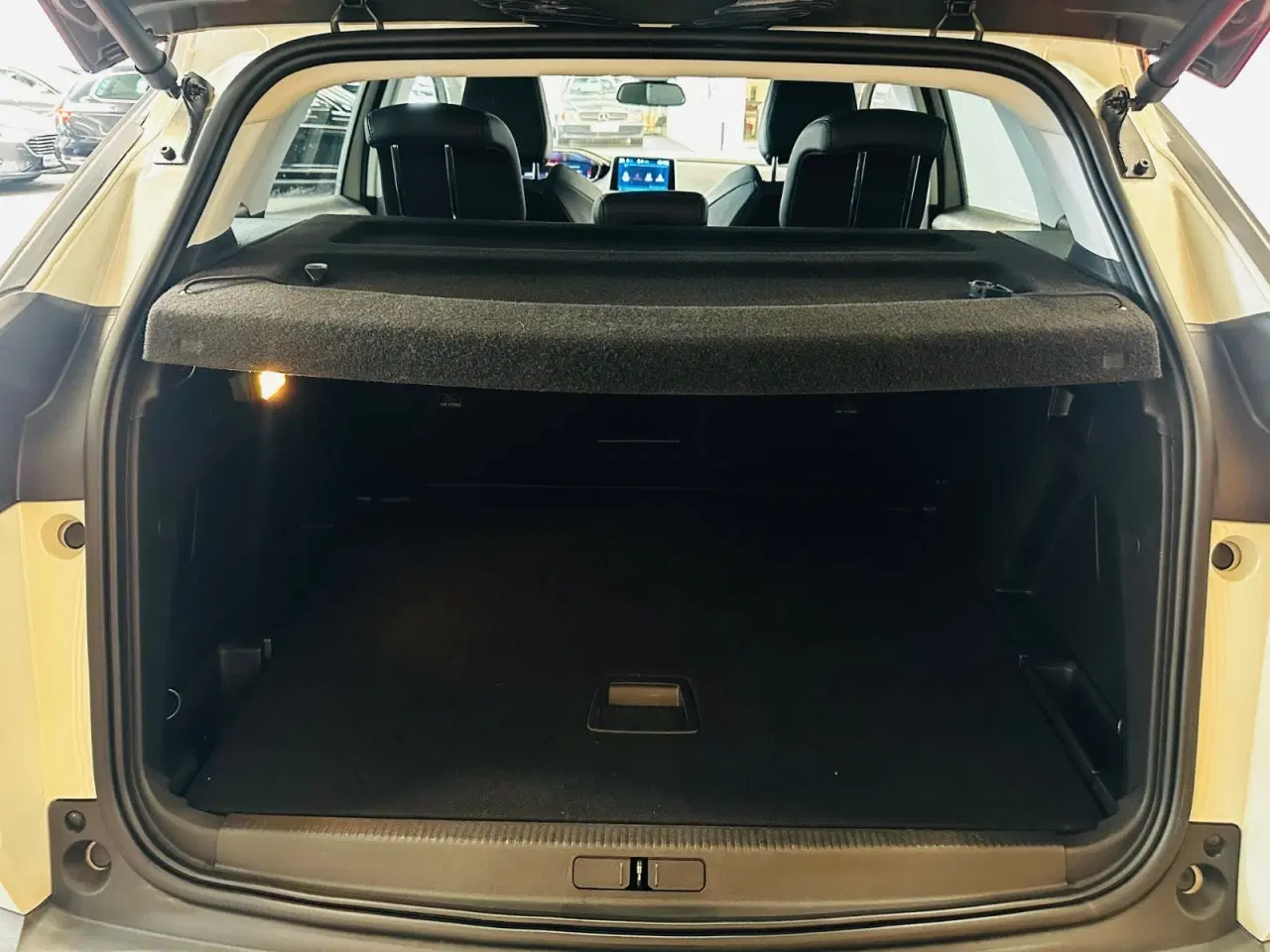 Billede 16 - Peugeot 3008 1,5 BlueHDi 130 Allure Pack