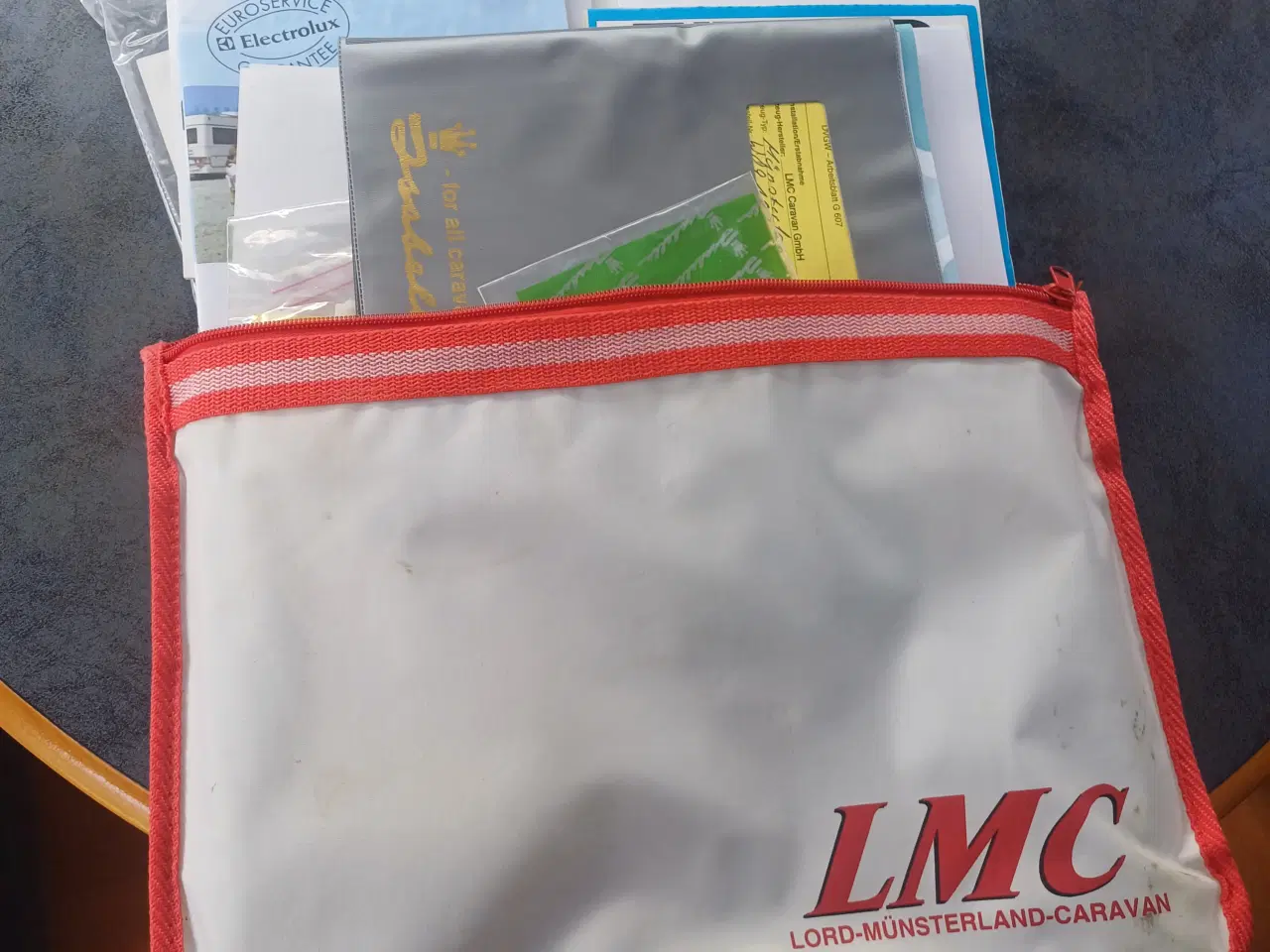 Billede 18 - LMC 540 K - Køjevogn 5/6 sovepladser.