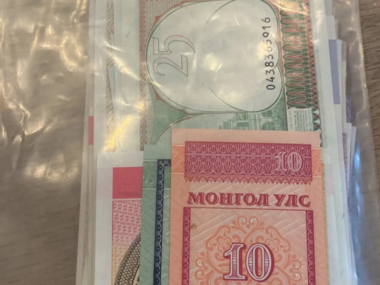 Billede 1 - Udlandske pengesedler 