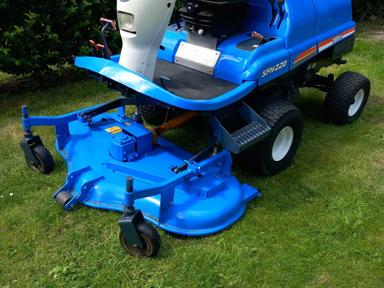 Billede 2 - Iseki SFH 220 2wd sælges