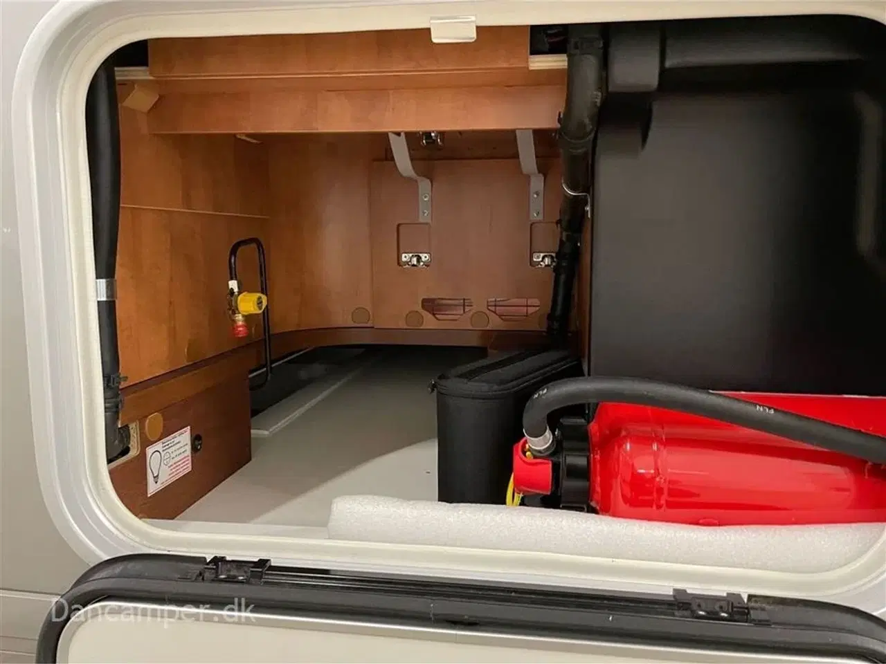 Billede 8 - 2017 - Carthago chic c line II   RESERVERET -Luxus autocamper med næsten alt i udstyr, kun kørt 39.500 km  - Kommissionsalg