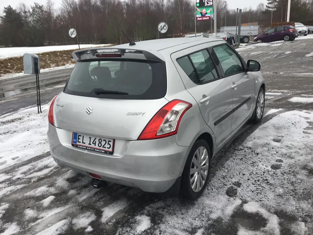 Billede 4 - Suzuki swift 1,2 nysynet træk meget velholdt 
