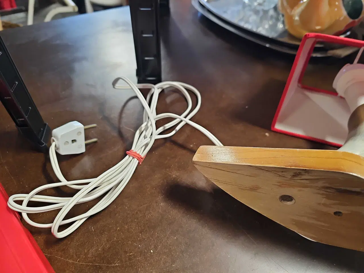 Billede 5 - Bord- / væglampe i horn