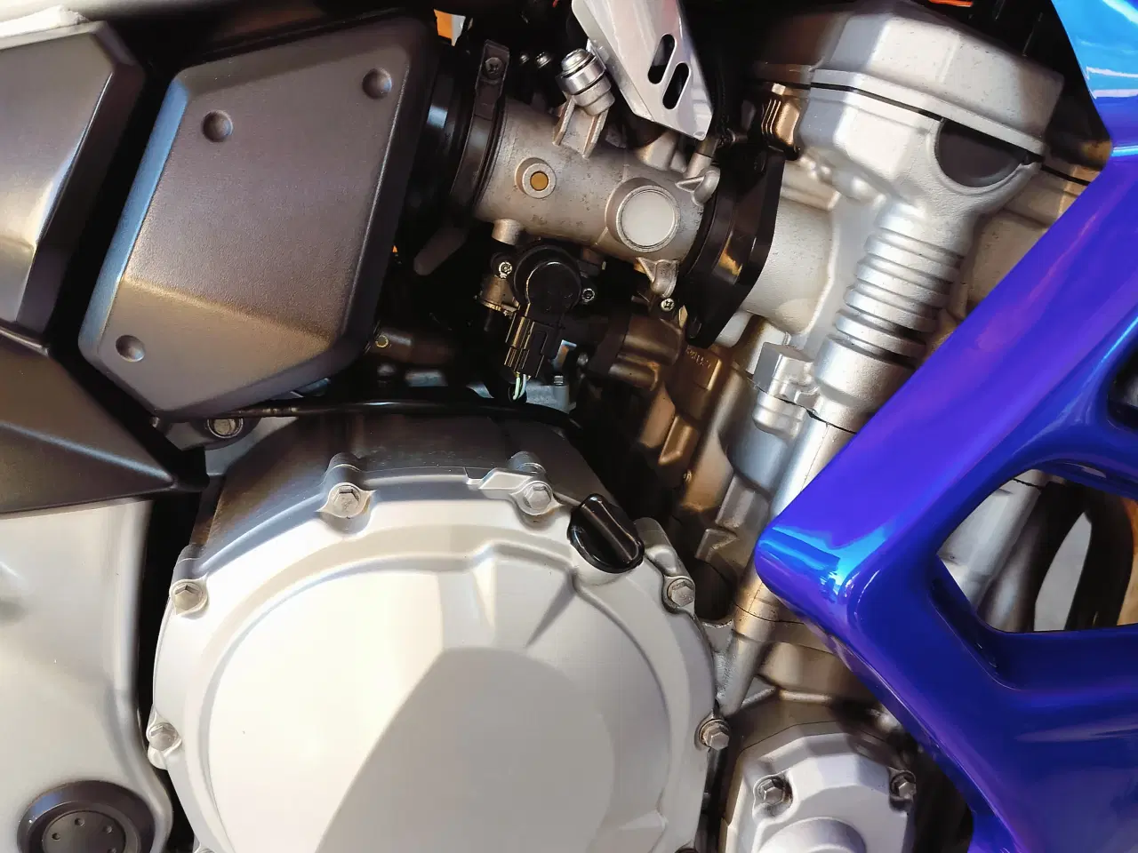 Billede 2 - Flot og velholdt Suzuki 650s Bandit, sælges.