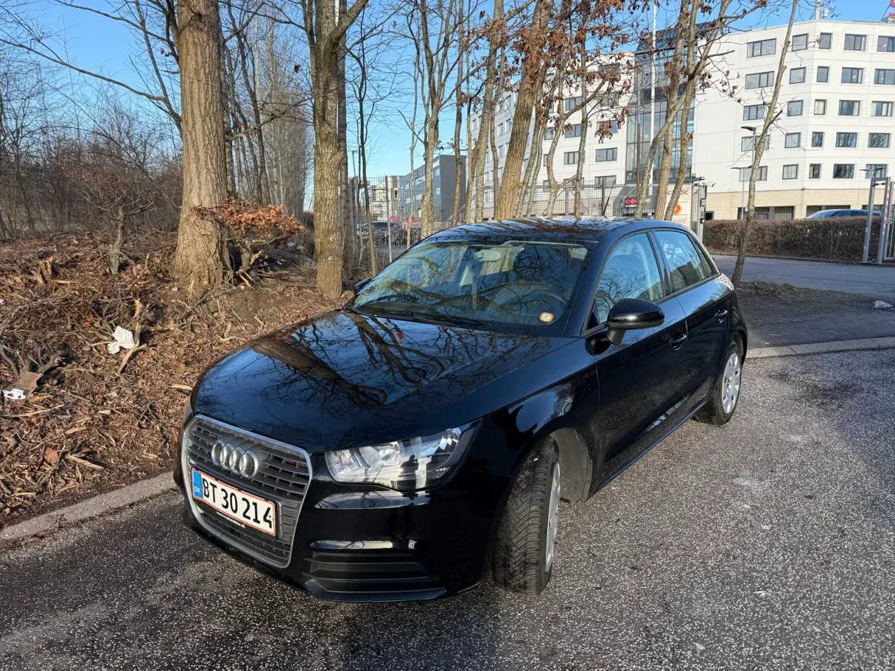 Billede 1 - Audi A1 1,6 TDi 90 Attraction Sportback
