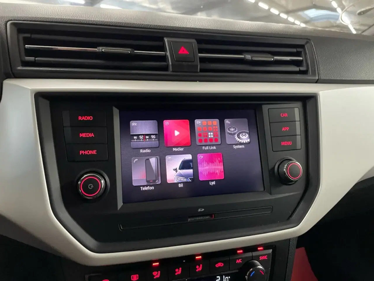 Billede 13 - Seat Arona 1,0 TSI Xcellence Start/Stop 115HK 5d 6g