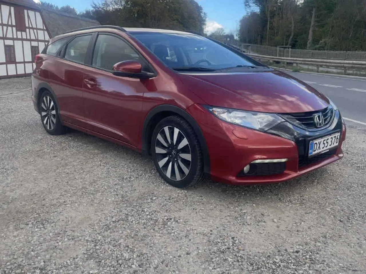 Billede 2 - Velholdt Bil