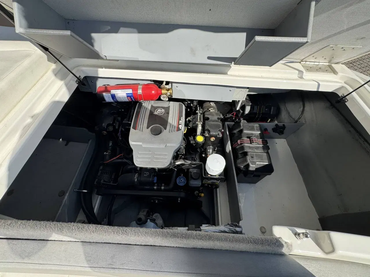 Billede 21 - Bayliner 205  BR  - 4.3 Mercruiser MPI