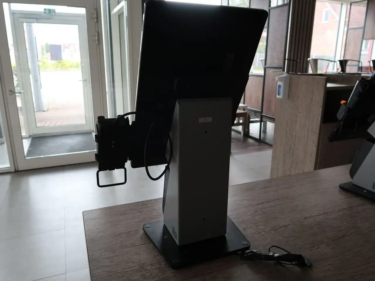 Billede 4 - All-in-one touch computer ELO ESY22i5 med bonprinter samt dankortterminal