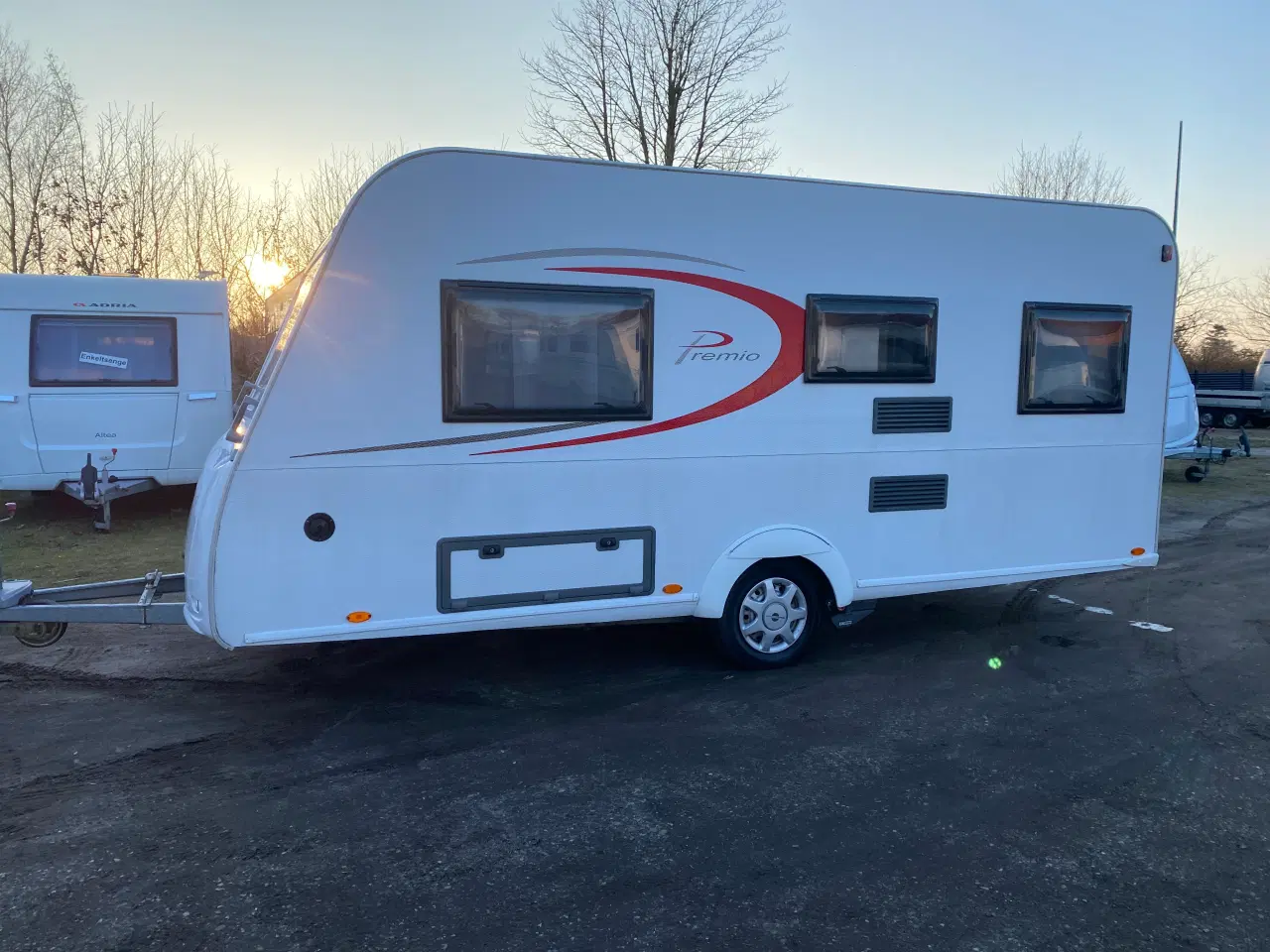 Billede 1 - Burstner Premio 450