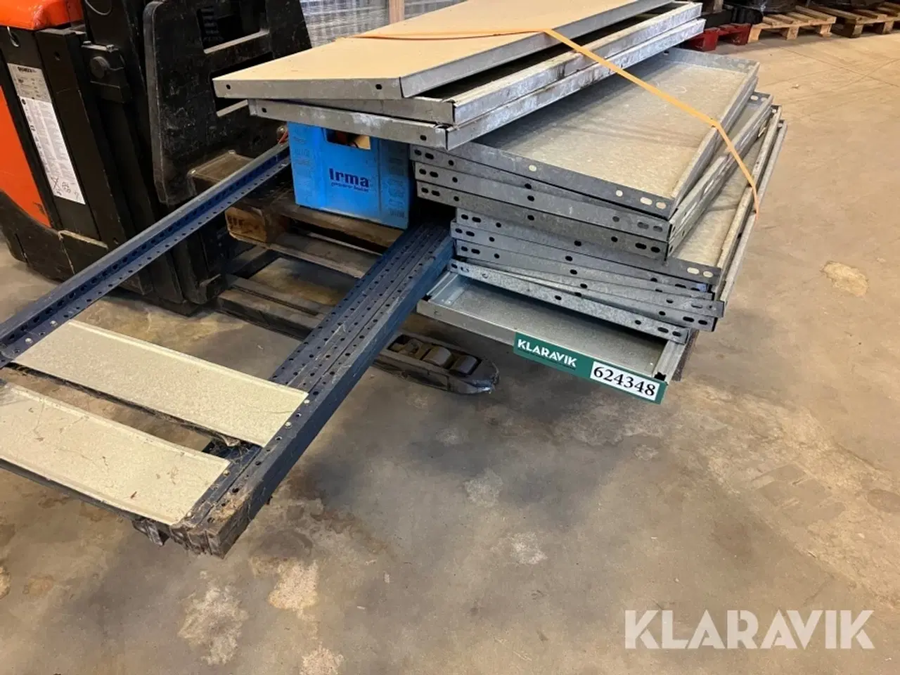 Billede 1 - Reol 4 stiger 14 hylder