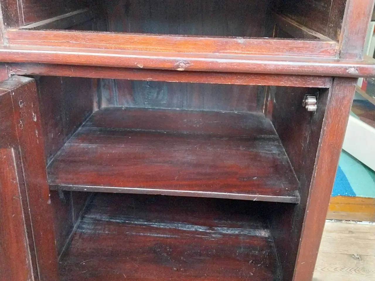 Billede 4 - Sengebord 